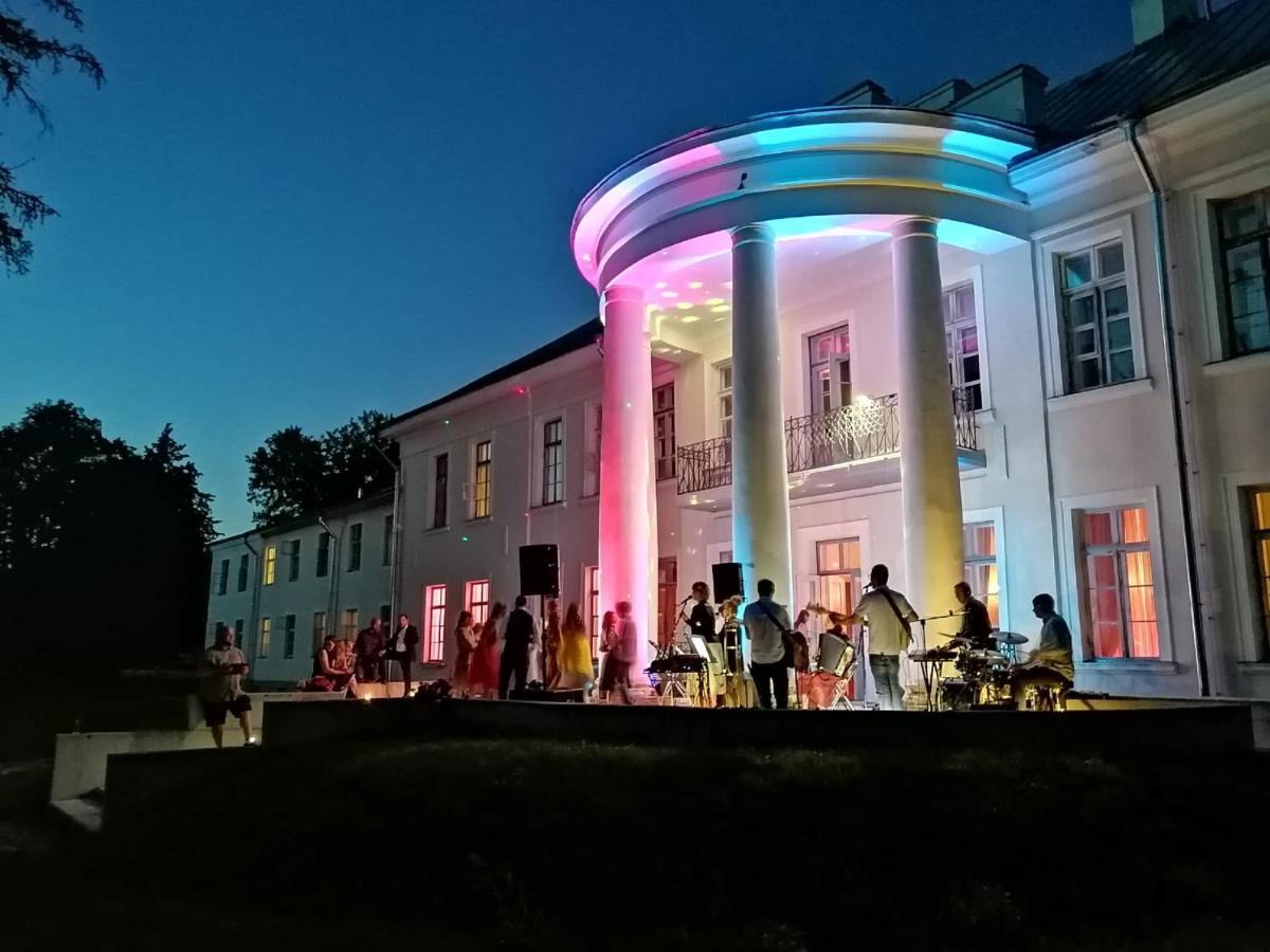 Kernu Manor Hotel & Spa 外观 照片