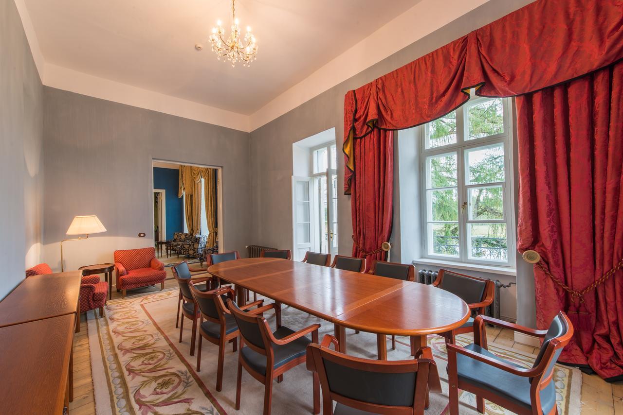 Kernu Manor Hotel & Spa 外观 照片