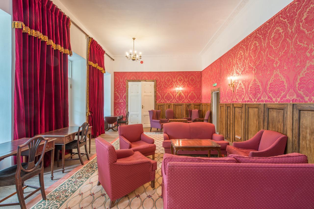 Kernu Manor Hotel & Spa 外观 照片